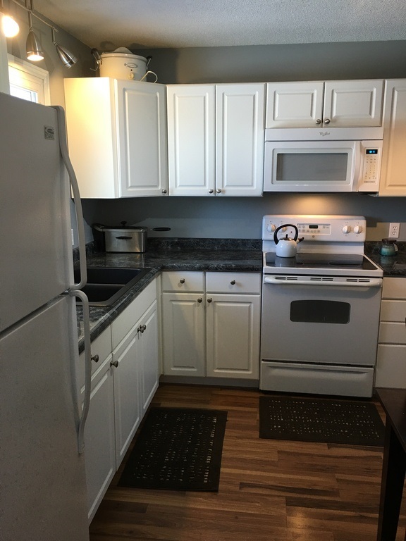 302 Brentwood Dr, Norfolk, NE 68701
