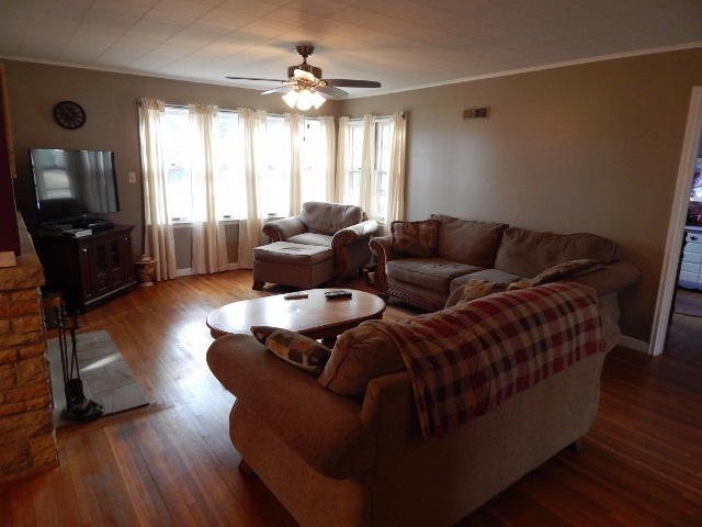 1331 Koenigstein Avenue, Norfolk, NE 68701
