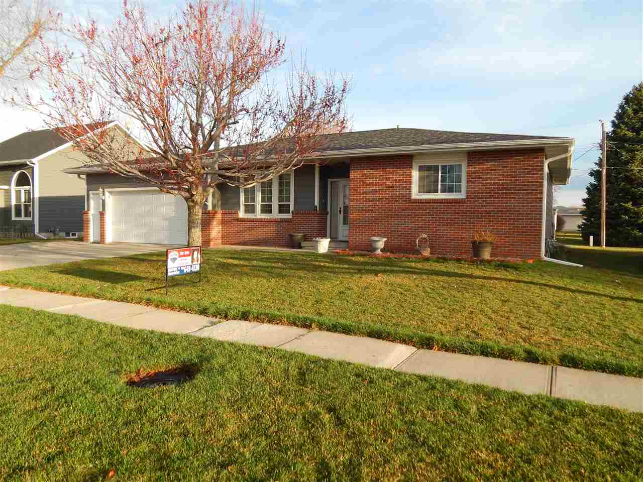 605 E Walnut Avenue, Norfolk, NE 68701