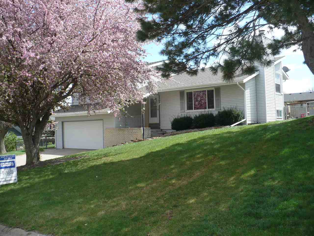 1403 Syracuse, Norfolk, United States 68701