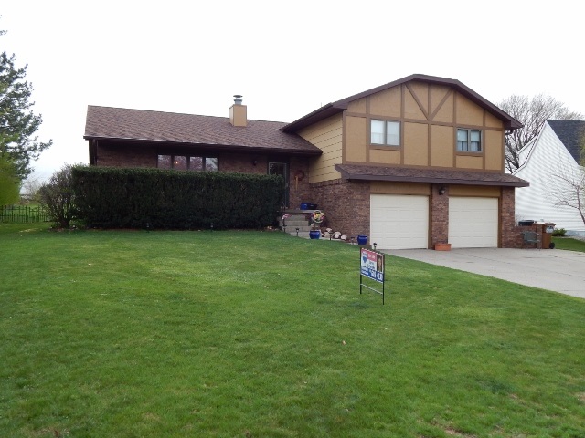 1811 Imperial Road, Norfolk, NE 68701