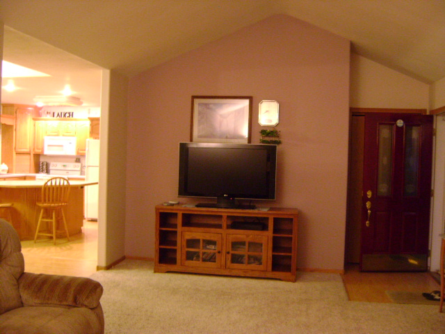 1309 Sunrise Dr, Norfolk, United States 68701