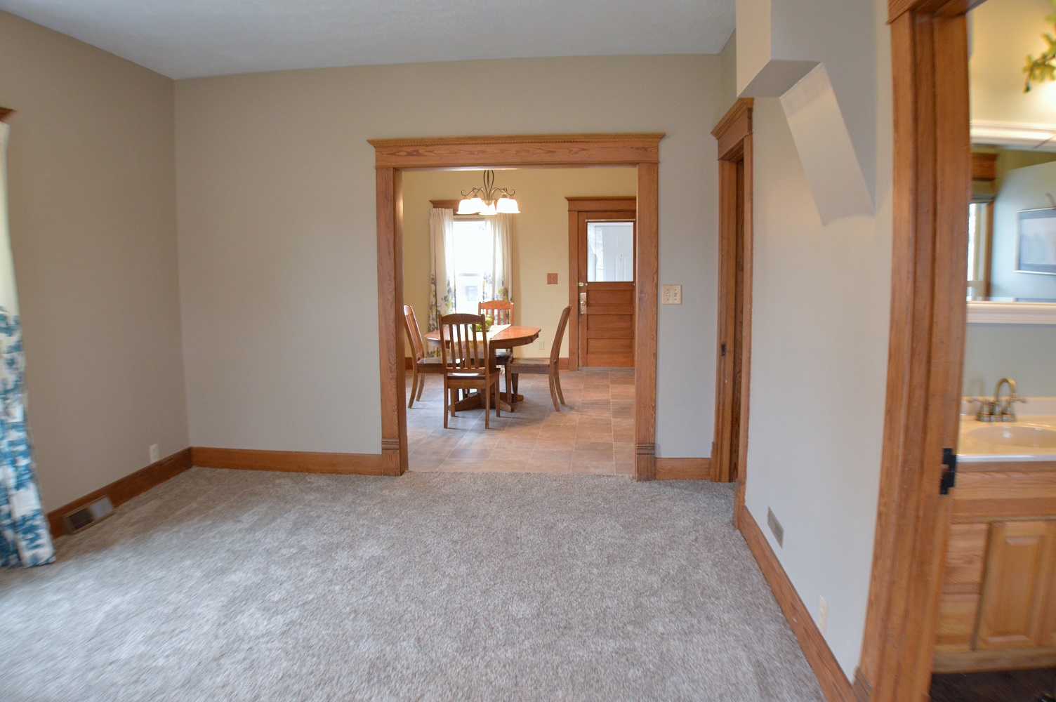 411 N 4th St, Battle Creek, United States 68715
