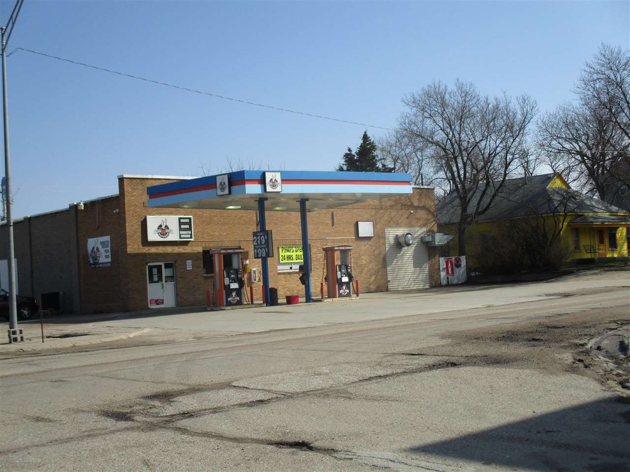 202 E Main Street, Bloomfield, NE 68718