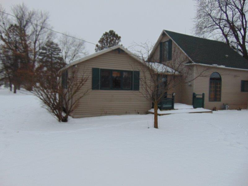 622 4th St, Meadow Grove, United States 68752