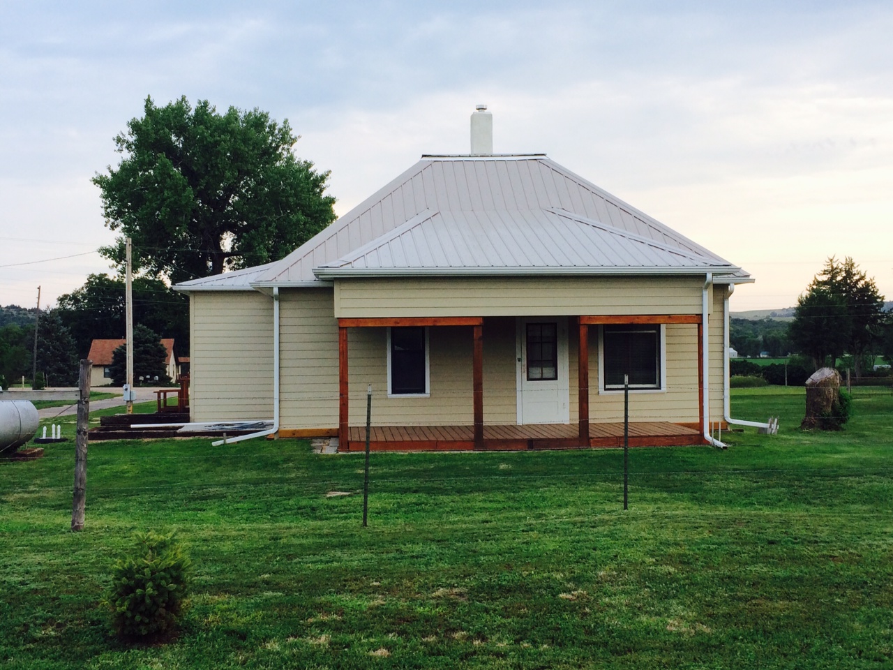 102 N Dakota Ave, Verdel, United States 68760