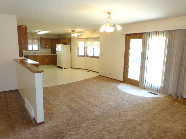 1015 Sun Valley Drive, Grand Island, United States 68801