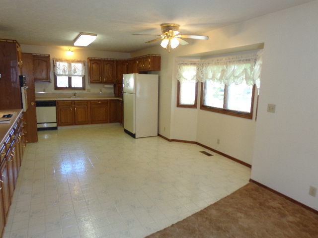 1015 Sun Valley Drive, Grand Island, United States 68801