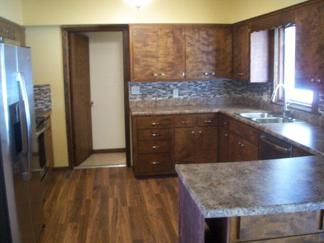 1015 McMartin Ave, Grand Island, NE 68801