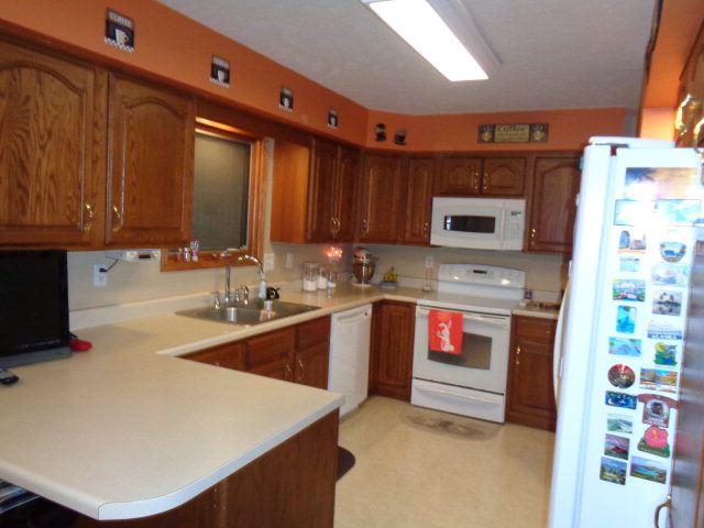 612 Linden Ave, Grand Island, NE 68801