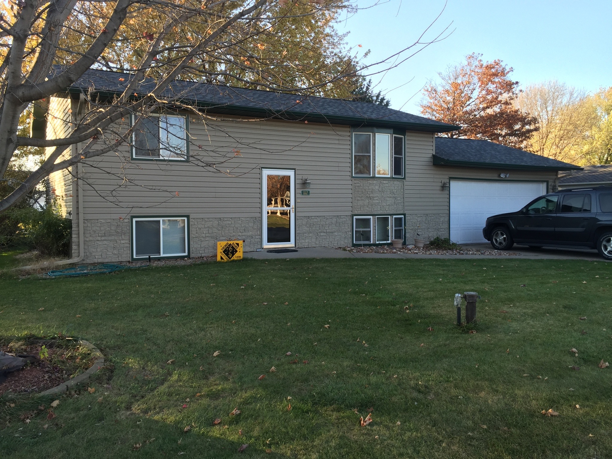 112 N Beachwood Drive, Grand Island, United States 68803