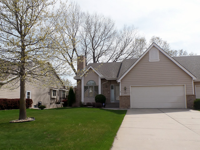 2819 Lakewood Cir, Grand Island, United States 68803