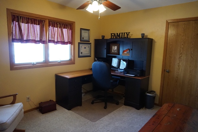 2608 N North Road, Grand Island, United States 68803