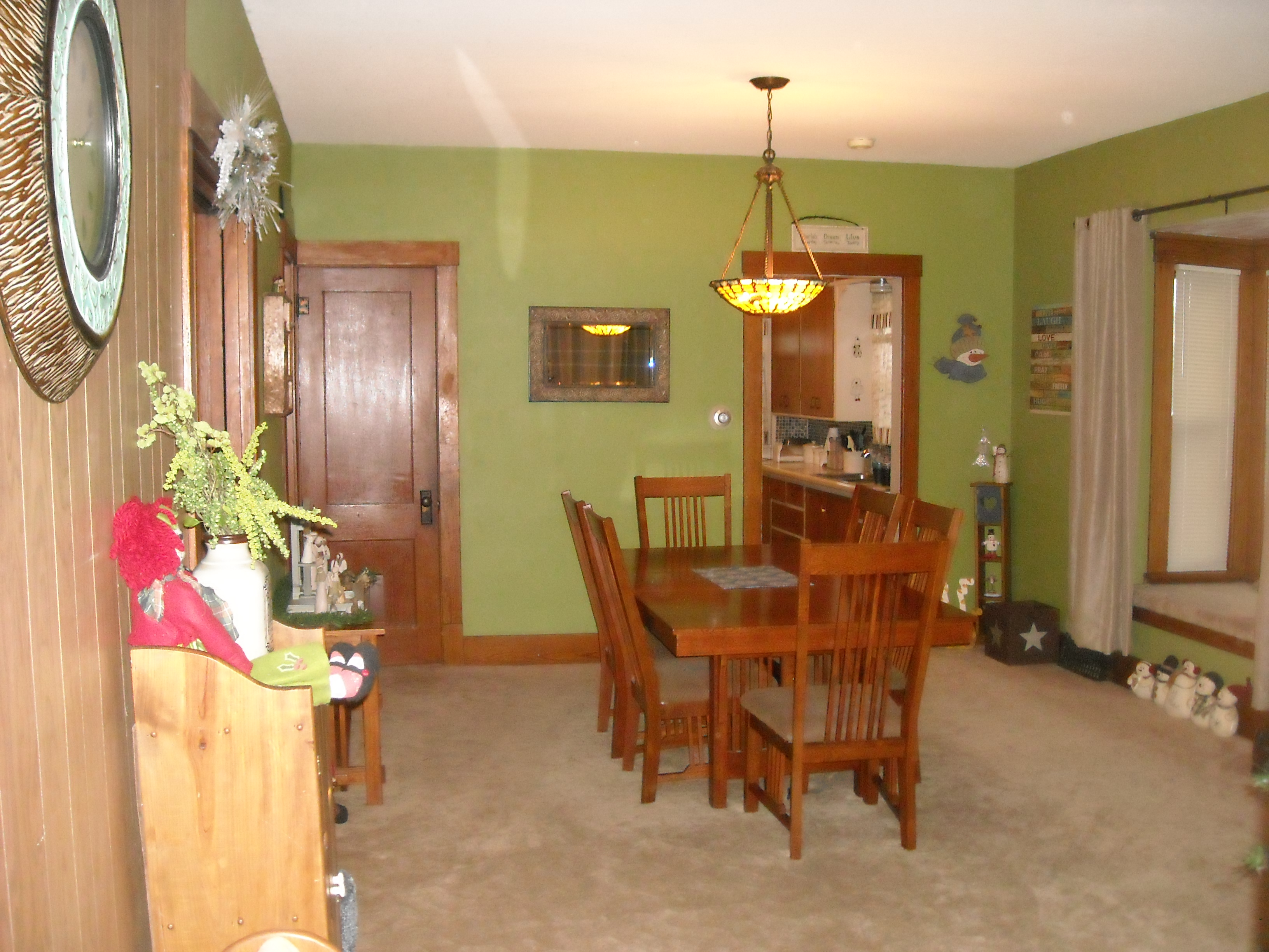 1214 10th St, Aurora, United States 68818