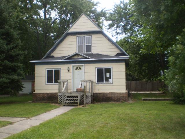 910 H StCentral City, NE, 68826Merrick County
