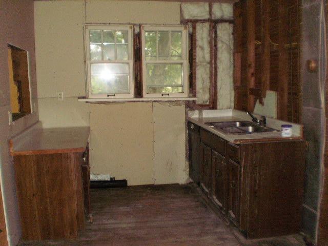 910 H StCentral City, NE, 68826Merrick County
