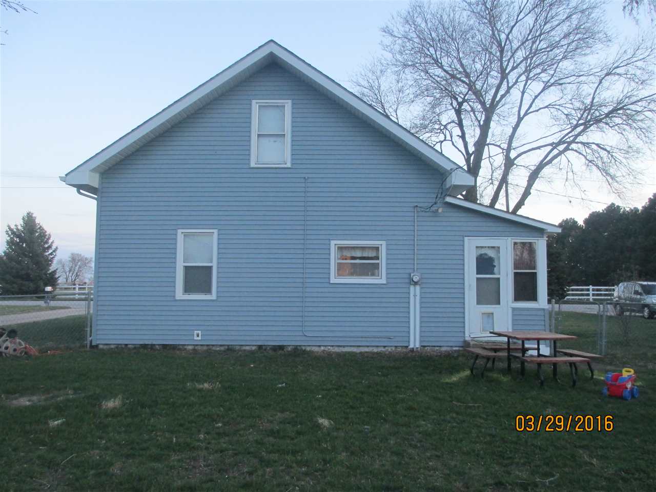 212 Pine, Doniphan, NE 68832