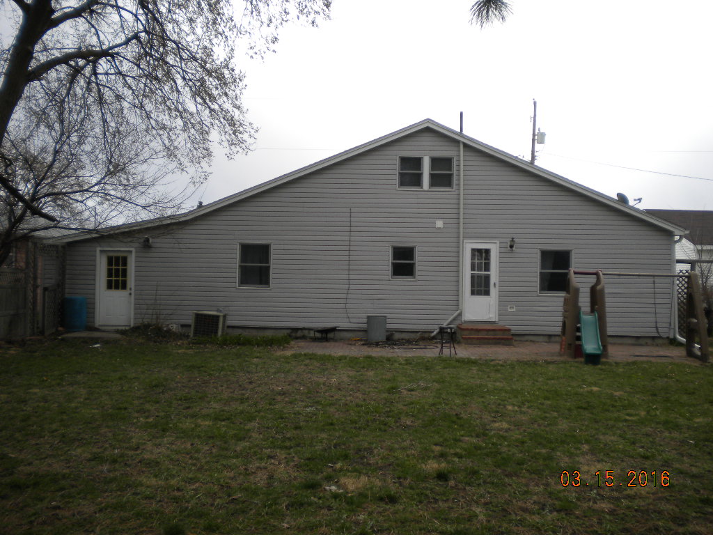 600 Court Street, Gibbon, United States 68840
