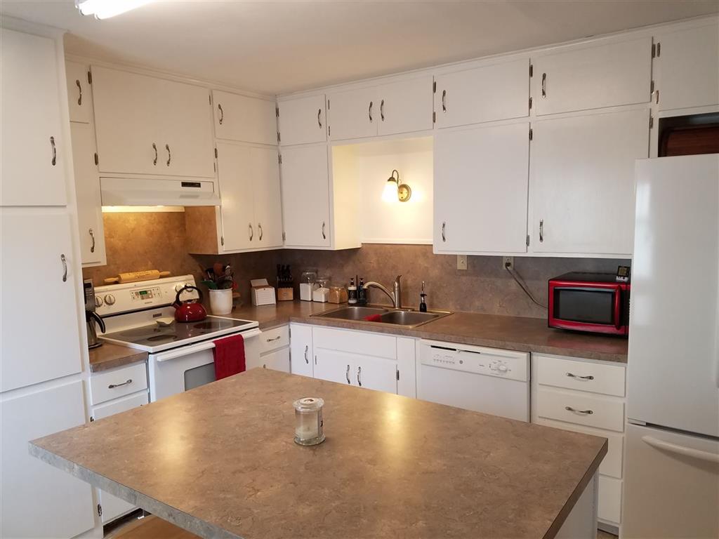2107 12th Avenue, Kearney, United States 68845