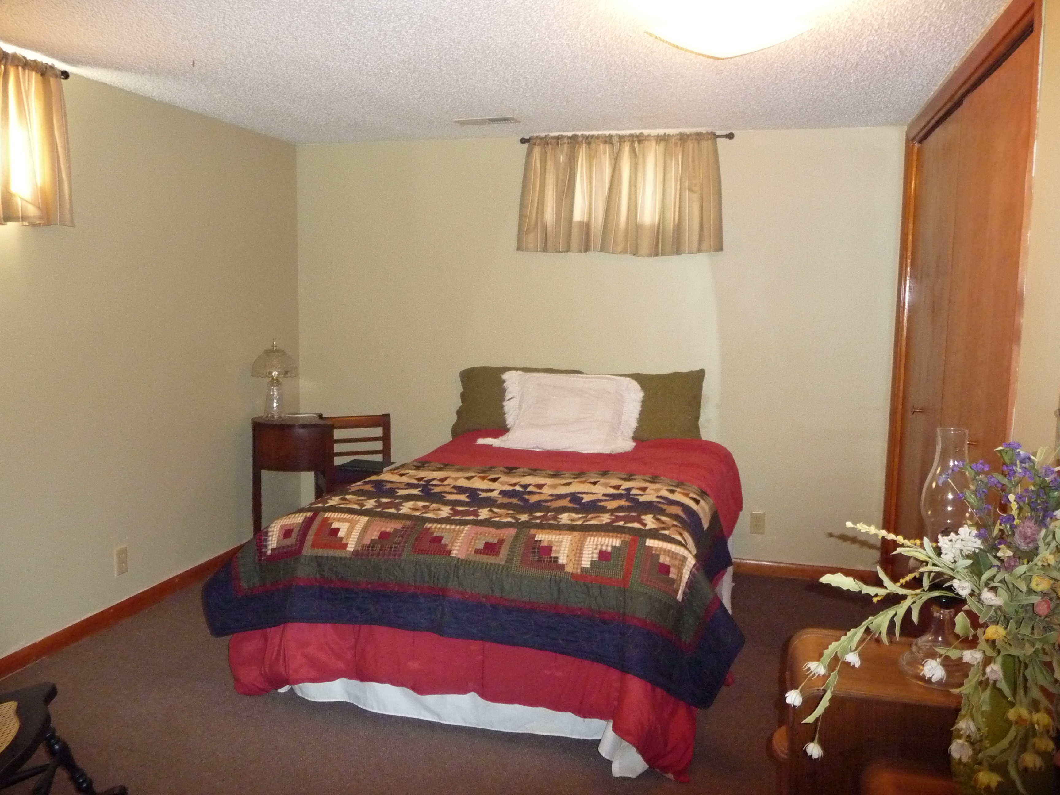 8810 2nd Avenue, Kearney, United States 68845
