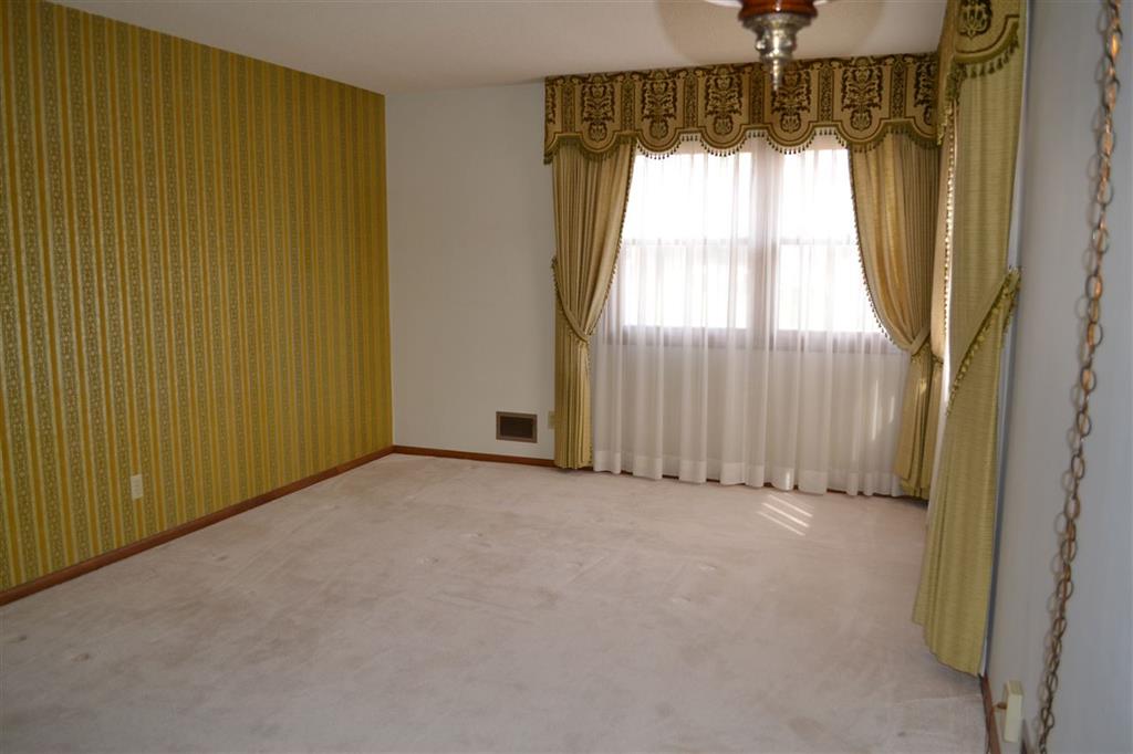 3916 Avenue E, Kearney, United States 68847