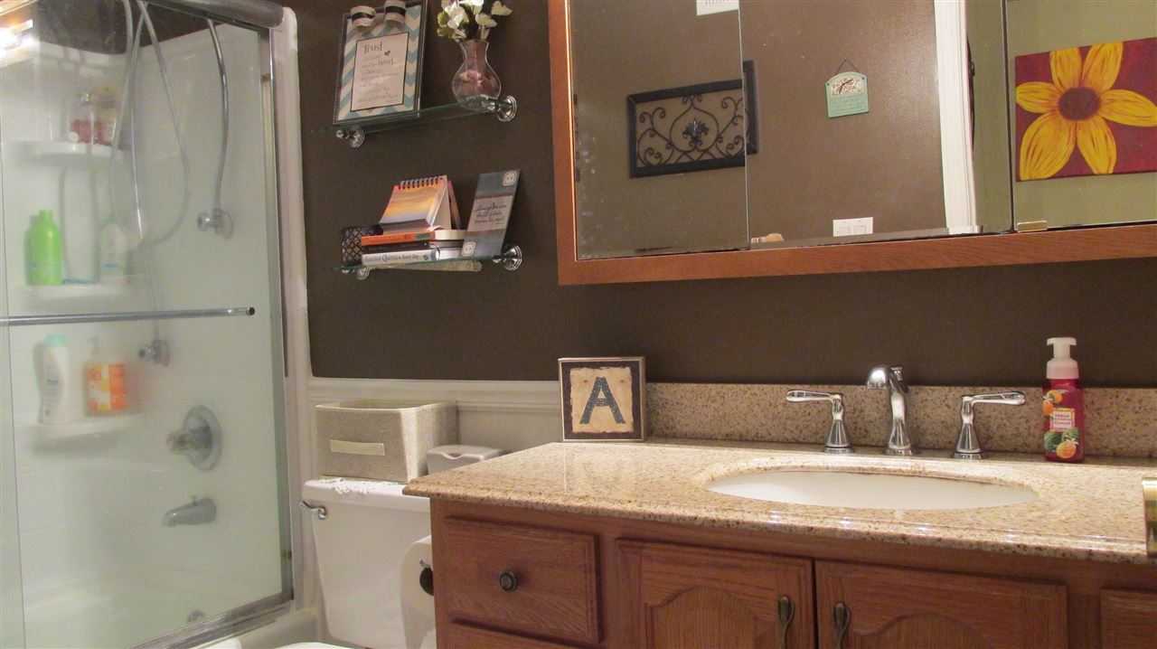 805 Richmond Avenue, Hastings, NE 68901