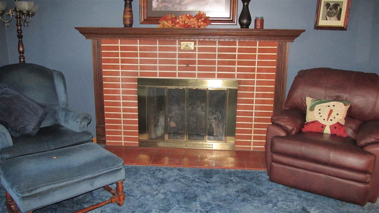 1623 Crestmoor, Hastings, NE 68901