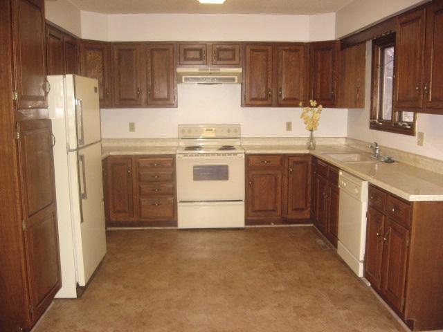 2905 Wendell Dr, Hastings, NE 68901