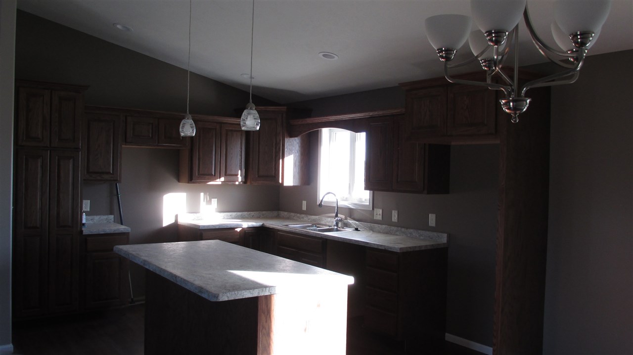 311 4th Street, Hastings, NE 68901
