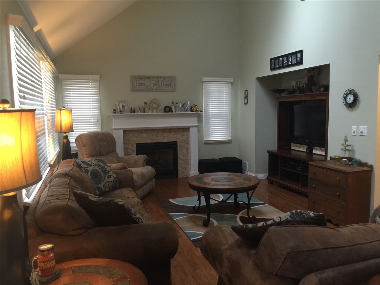 318 Alexander, Clay Center, NE 68933