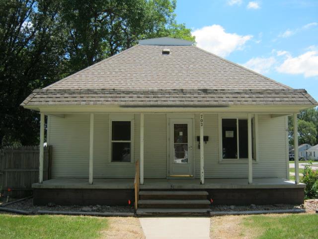 702 Sheridan StHoldrege, NE, 68949Phelps County