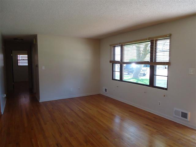 2311 W C STREET, North Platte, United States 69101