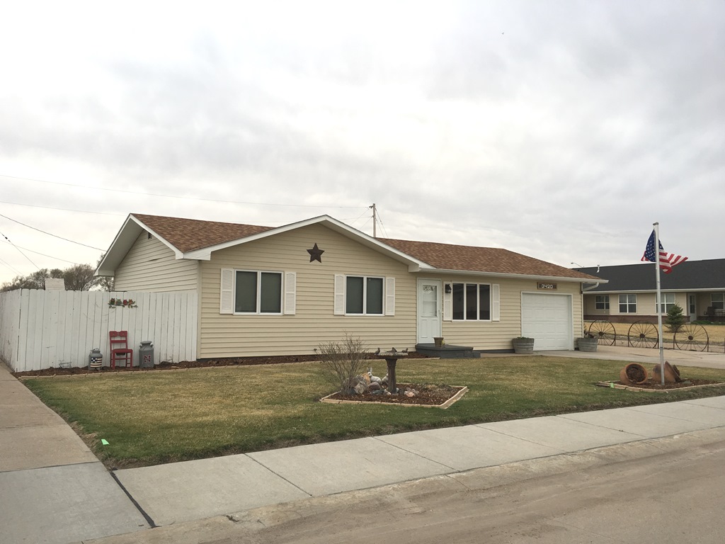 3420 W 2ND, North Platte, United States 69101