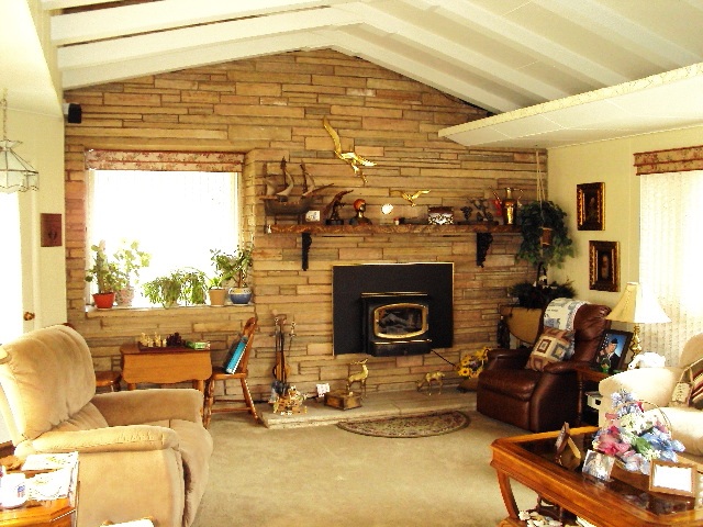 203 N BRYAN AVE, North Platte, United States 69101