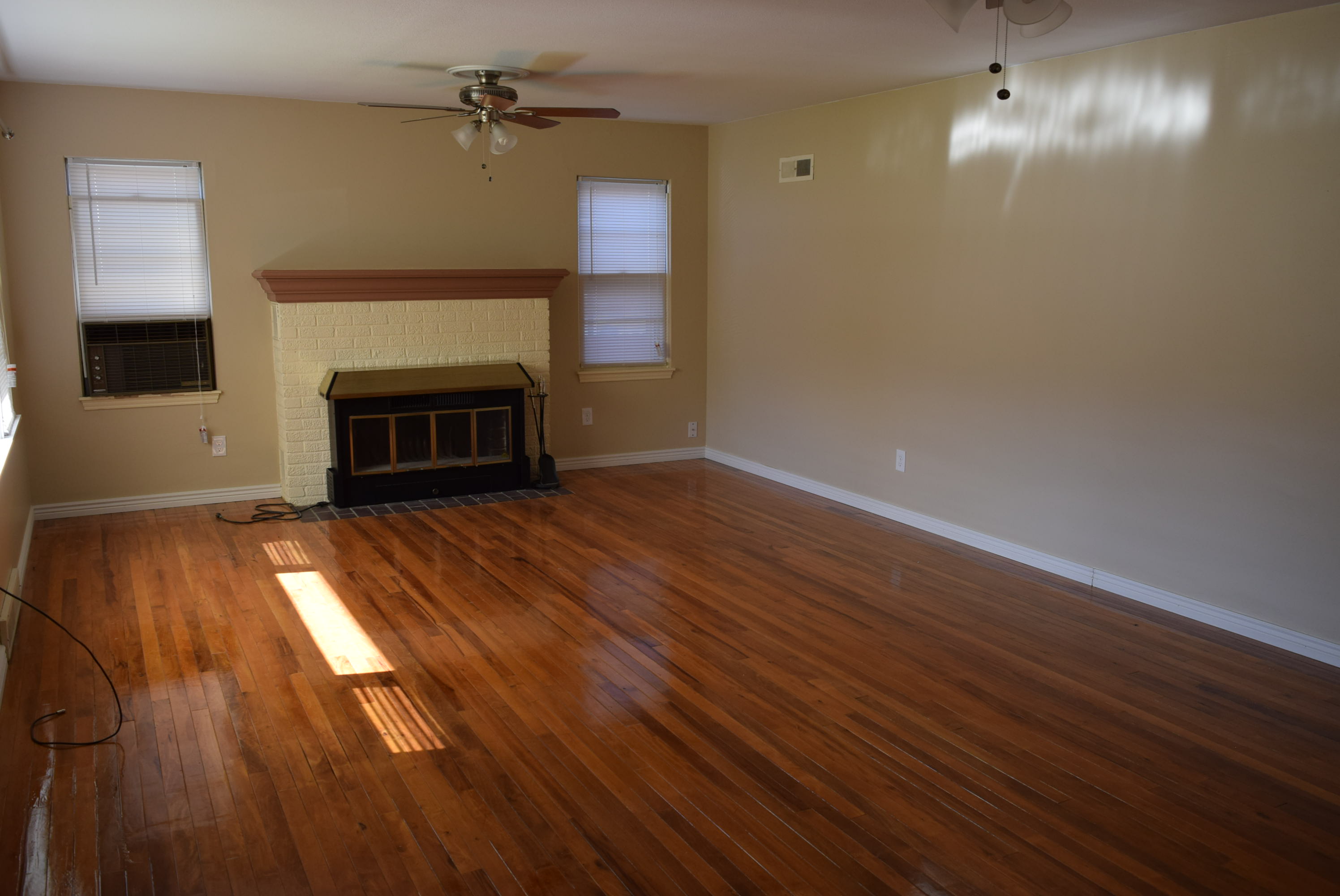 1610 P Street, Gering, United States 69341