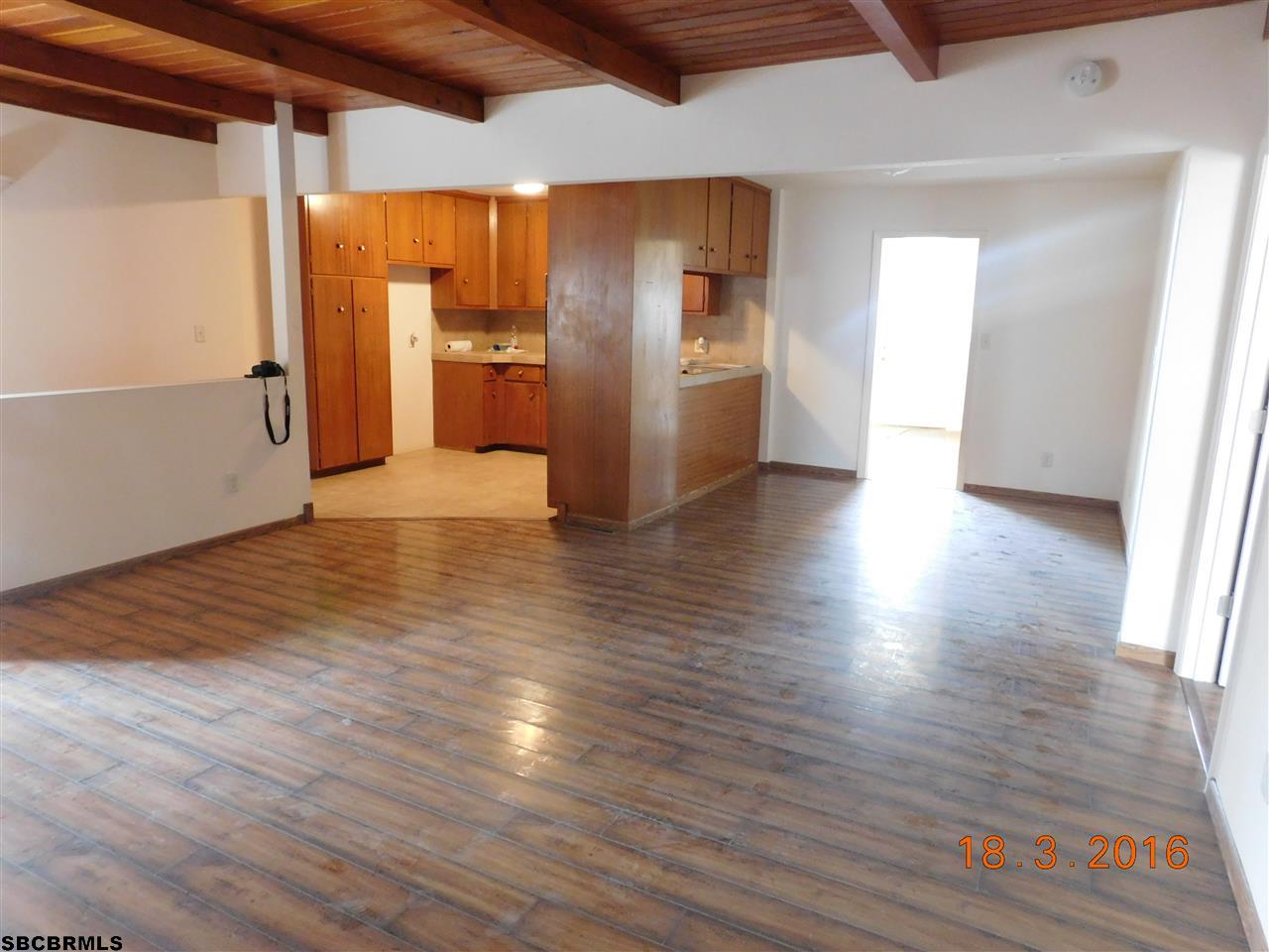 41 CHINOE RD, Gering, NE 69341