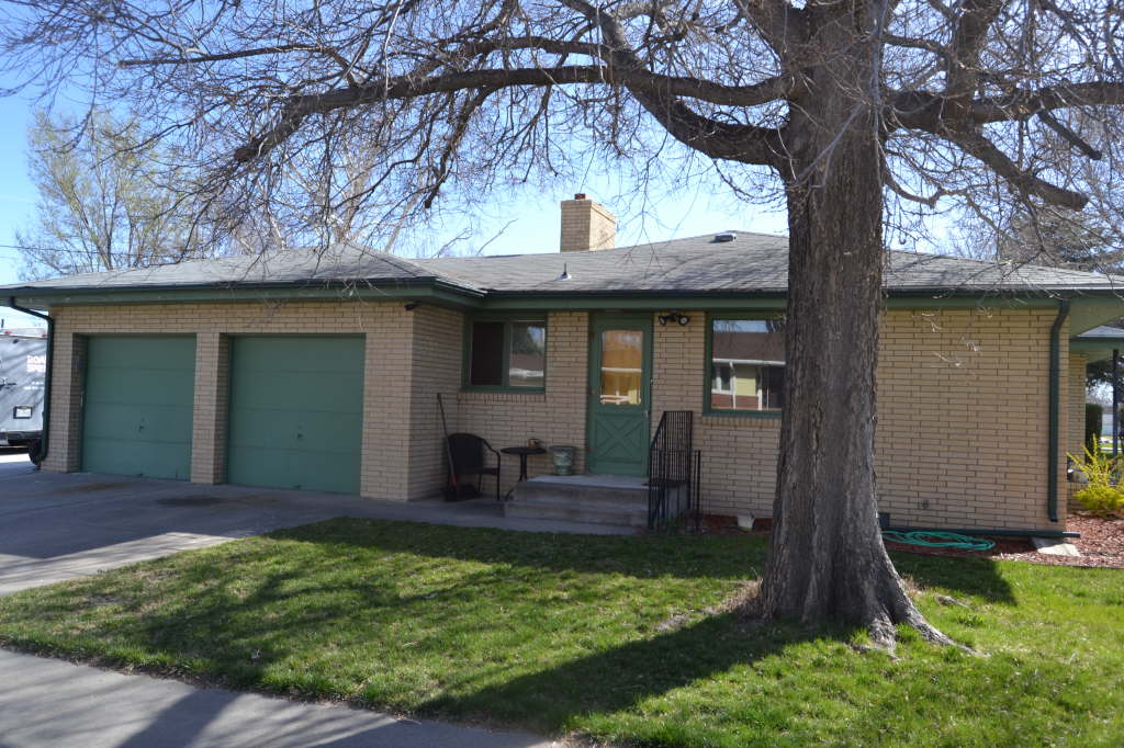 1640 R Street, Gering, United States 69341