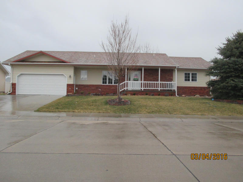 910 18th Street, Gering, United States 69341