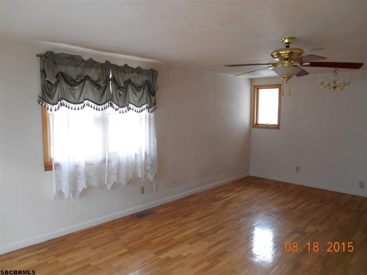 1226 19TH AVENUE, Mitchell, NE 69357