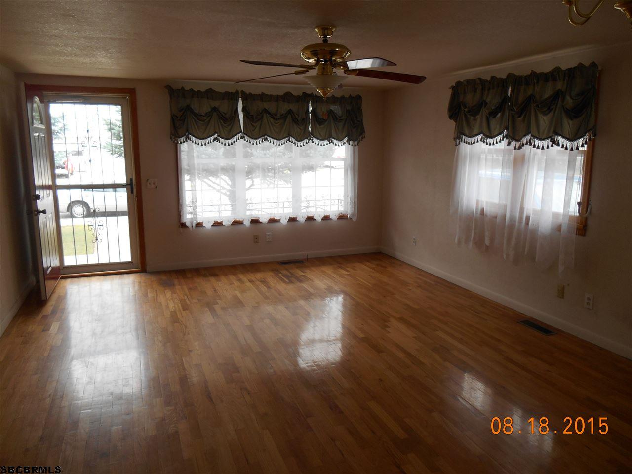 1226 19TH AVENUE, Mitchell, NE 69357