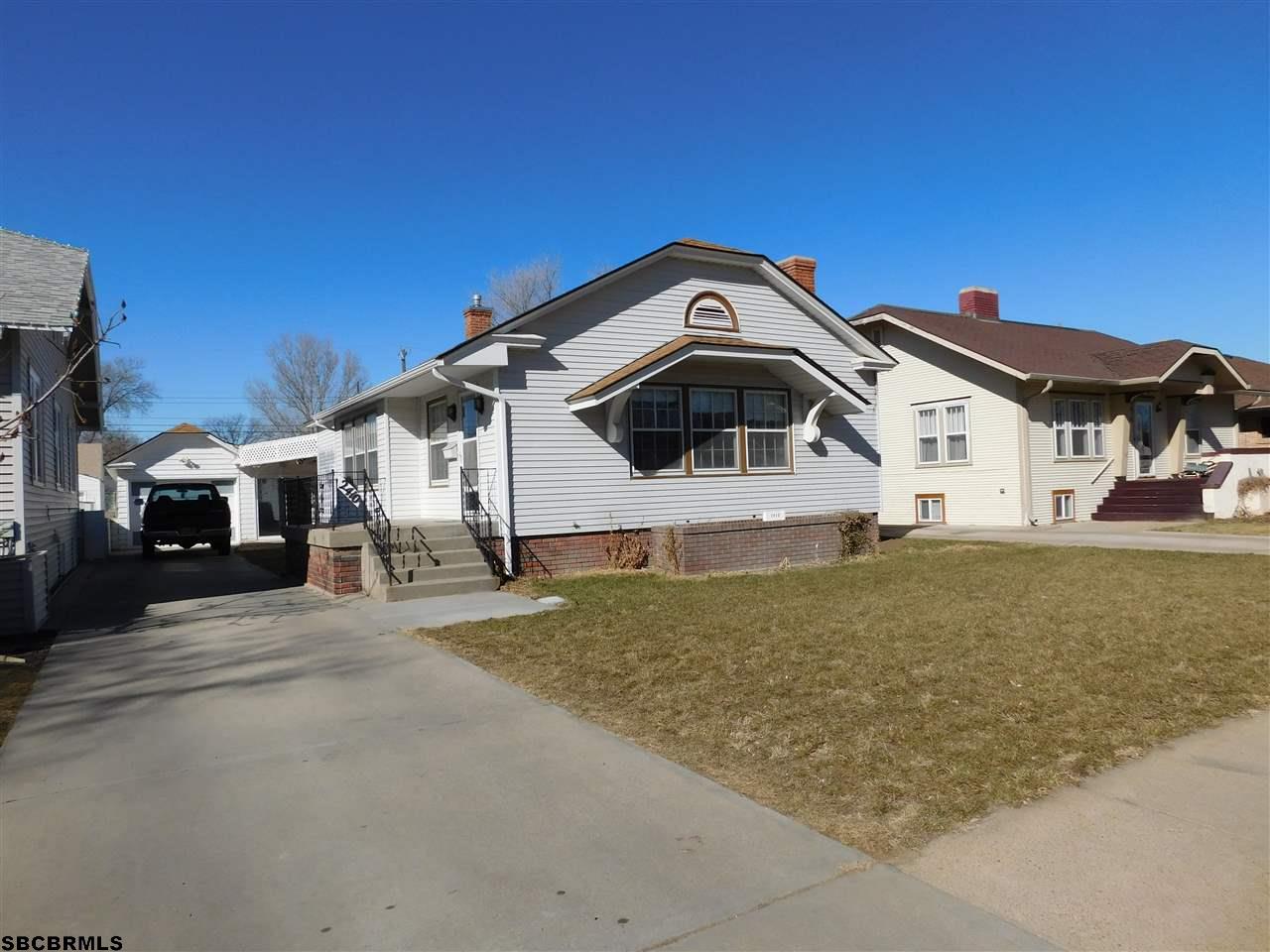 2410 AVENUE B, Scottsbluff, NE 69361