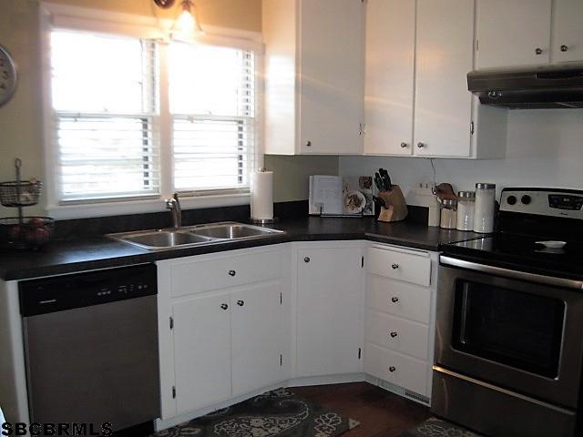 2914 AVENUE F, Scottsbluff, NE 69361