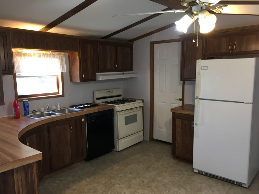 464 Boston Post Road, Amherst, NH 03031