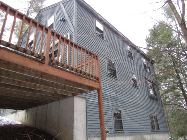 83 Gulf RdDerry, NH, 03038Rockingham County