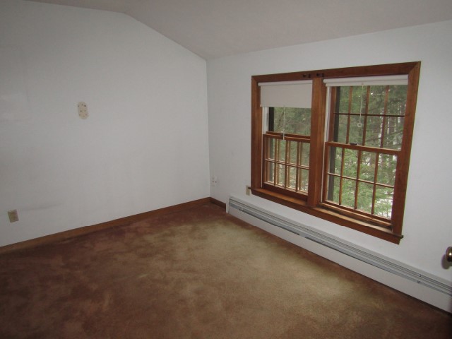 83 Gulf RdDerry, NH, 03038Rockingham County