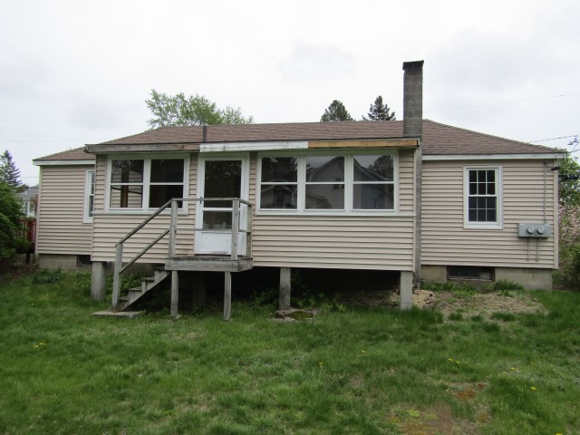 25 Hillside AveDerry, NH, 03038Rockingham County