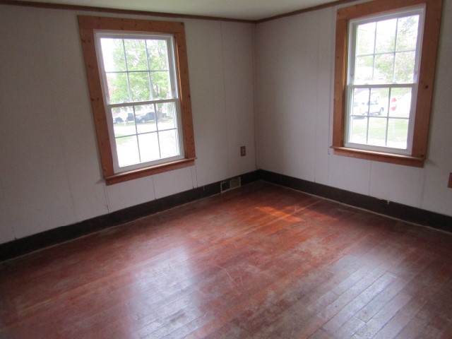 25 Hillside AveDerry, NH, 03038Rockingham County
