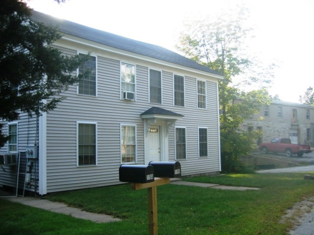 19A Thornton St., Derry, NH 03038