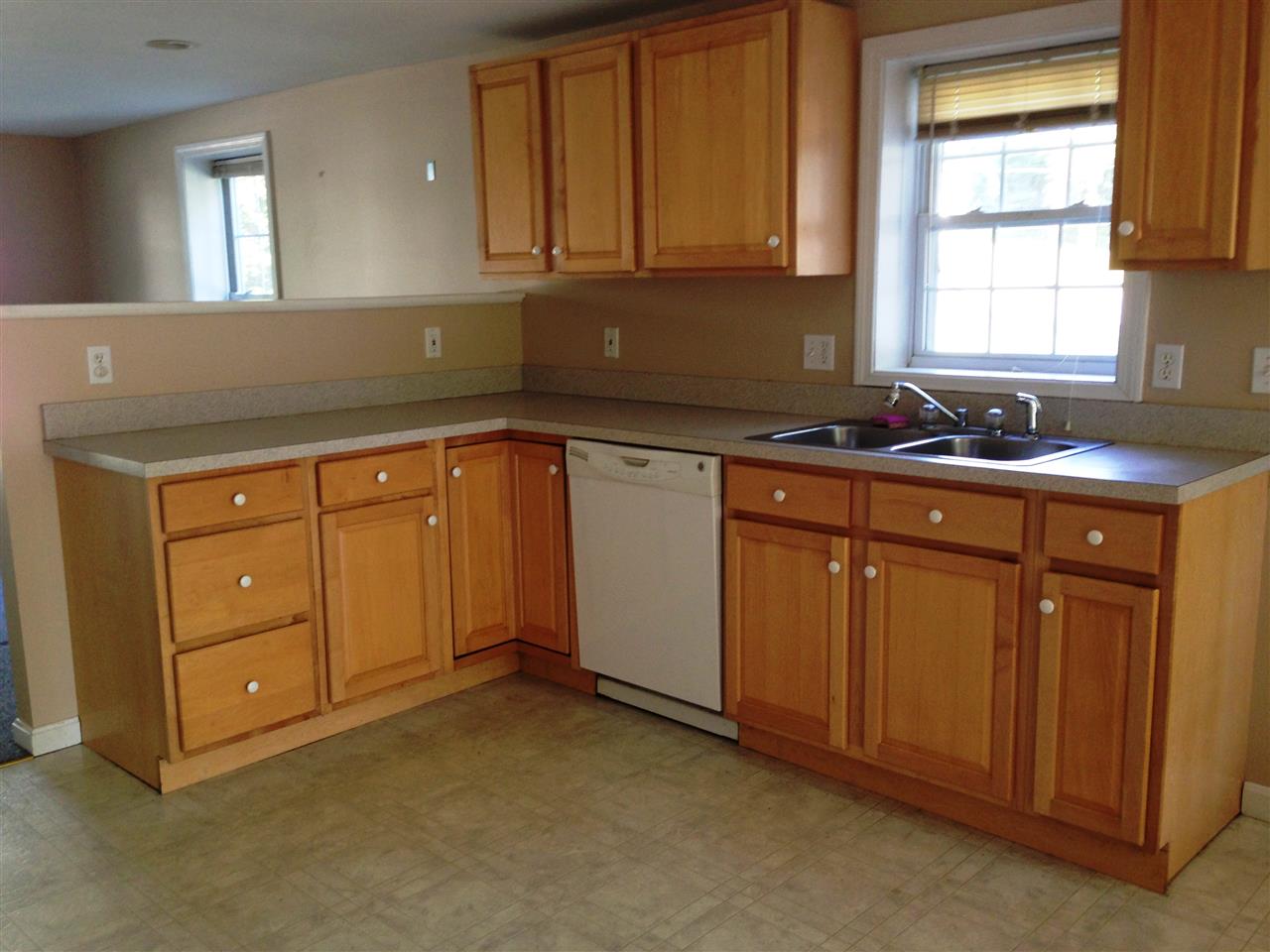 19A Thornton St., Derry, NH 03038
