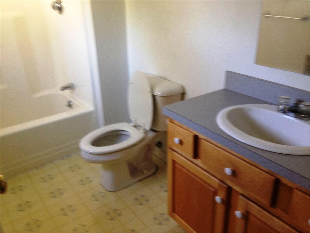 19A Thornton St., Derry, NH 03038